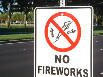 サンフランシスコの花火禁止の標識